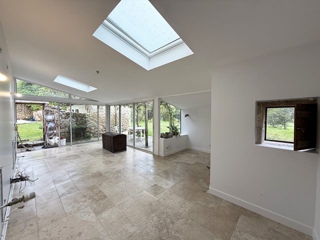 renovation-complete_brantome_placo-platre-peinture-sol-plafond_yoan-meauxsoone-artisan_brantome-dordogne